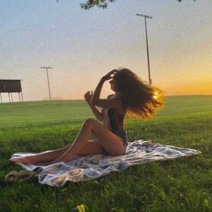 Meet your Posher, Kara